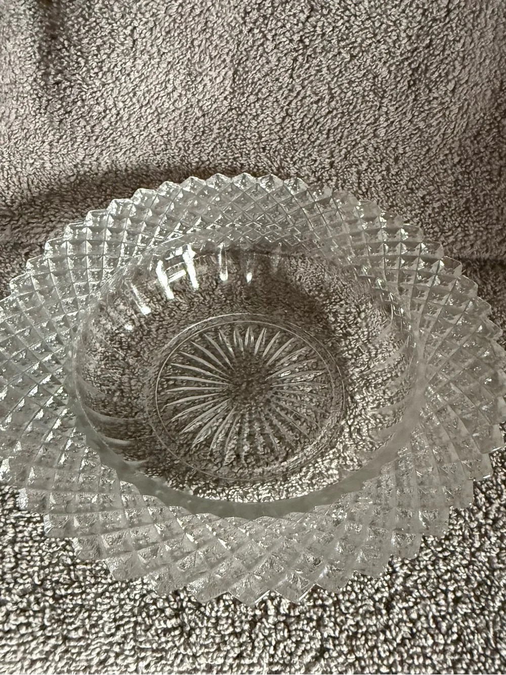 Anchor Hocking Clear Cut-Glass Serving Bowl